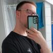 Abenteuerlustiger Student XXL mit einer Vorliebe für Kinky-Experimente